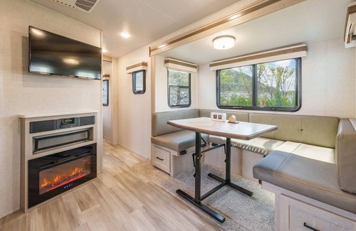 Sokcho House | Sokcho Supuro Caravan