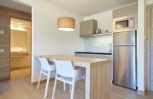 Sant Antoni de Portmany Apartment | Sol Bahia Ibiza Suites