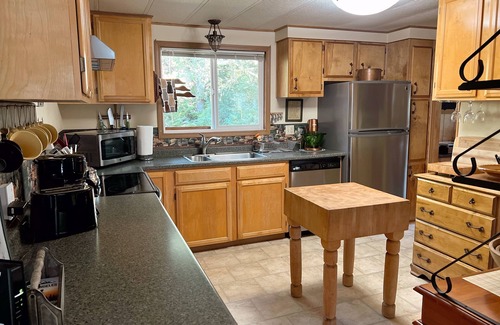 Beaver Cabin | Sol Duc Riverside Retreat: Entire Riverfront Home
