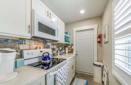 Independence Square Cottage | Sol & Luna Cottages, bright, modern & beautiful