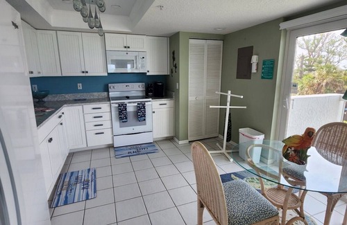 Englewood Condo | "Sol Mate" - Stunning Gulf Front Condo -