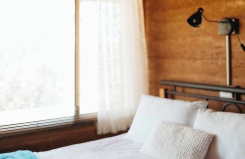 Broome Bed & Breakfast | Sol Retreat Waterbank