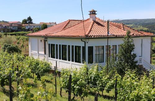 Vilarinho de Sao Romao House | Solar dos Avós