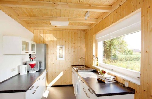 Mildenitz Apartment | Solar-Ligna Summary:
