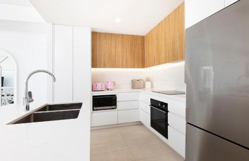 Forster Apartment | Solaris 310