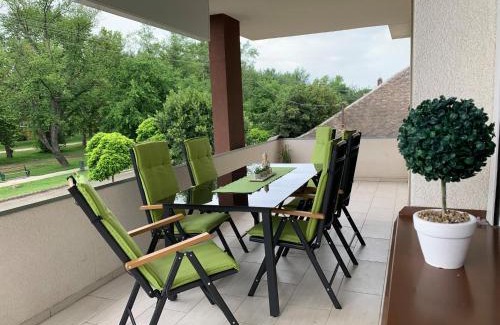 Cserkeszolo Hotel | Solaris Garden Rooms