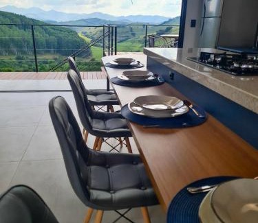 Itanhandu Villa | Solarium Mantiqueira - Conforto e vistas incríveis