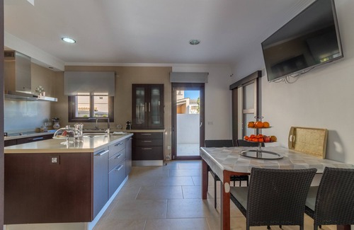 Son Moll Ski Chalet | Solbonet, House 5StarsHome Mallorca