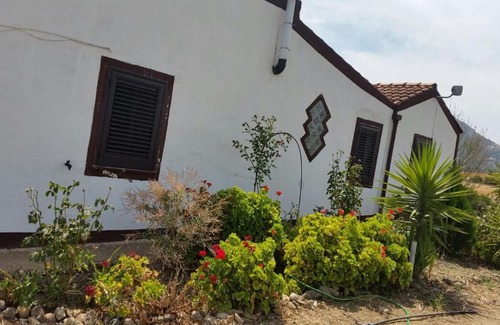 Perdaxius House | Sole & luna