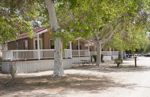 Acton Resort | Soledad Canyon Studio Cabin 21