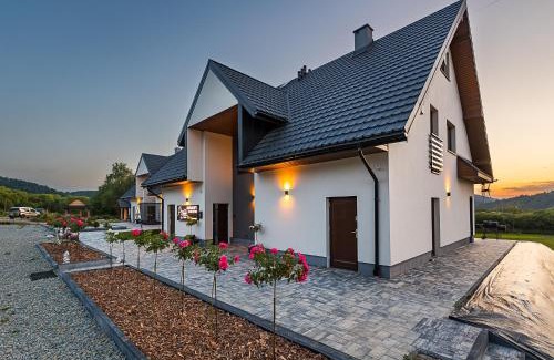 Bobrka Apartment | Solina Bóbrka Apartamenty PanDamazy 530-487-636z widokiem na kamieniołom i Zalew Myczkowiecki