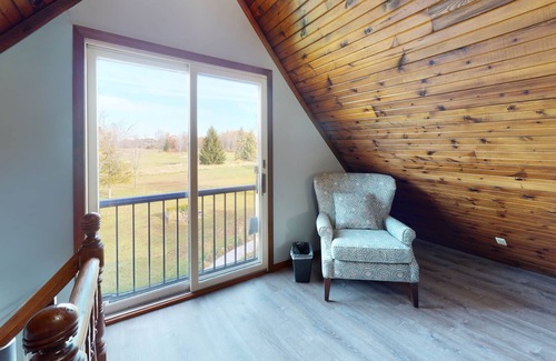 Smiths Creek House | Solitude Inn Entire House Nightly Rental