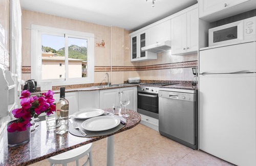 Puerto de Soller Apartment | Solivera. Ideal apartment in Puerto de Sóller a few meters from the beach.