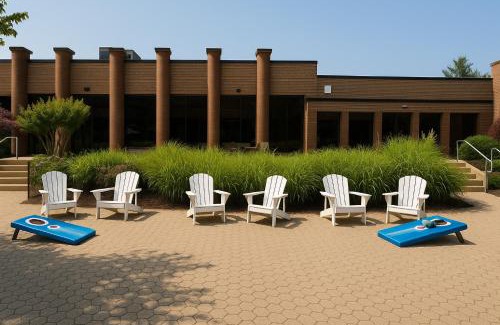 Solomons Hotel | Solomons Inn Resort and Marina