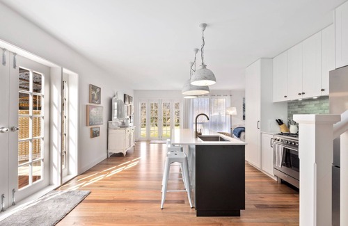 Braidwood House | Solus House: Braidwood Art Stay