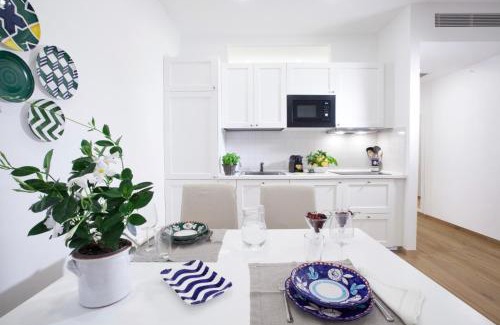 Sorrento City Centre House | Solymar Suite