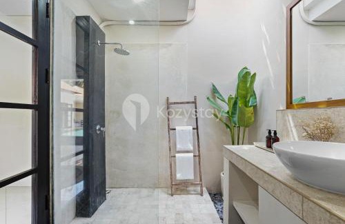 Sanur Villa | Sombra Villa by Kozystay - Sanur