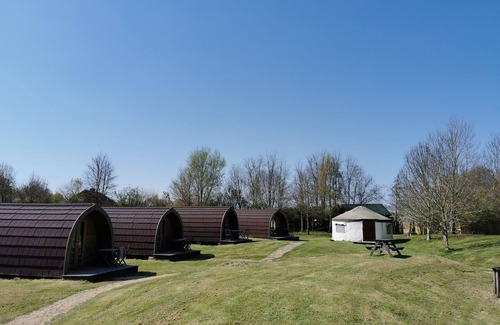 East Huntspill Apartment | Somerset glamping pod with access to adventure activities.