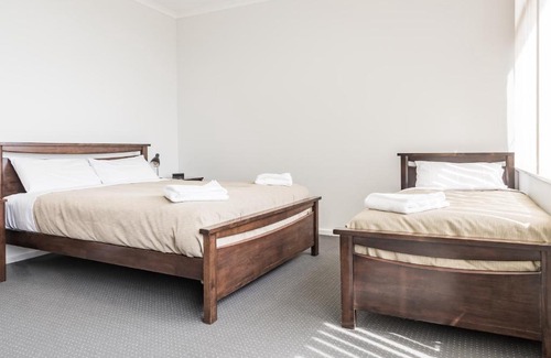 Somerset Hotel | Somerset Hotel