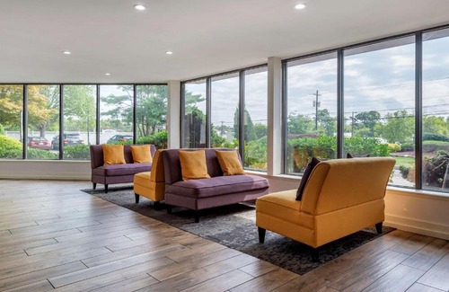 Somerset Hotel | Somerset Lofts
