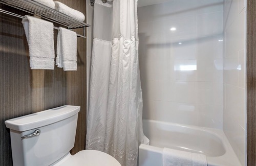 Somerset Hotel | Somerset Lofts