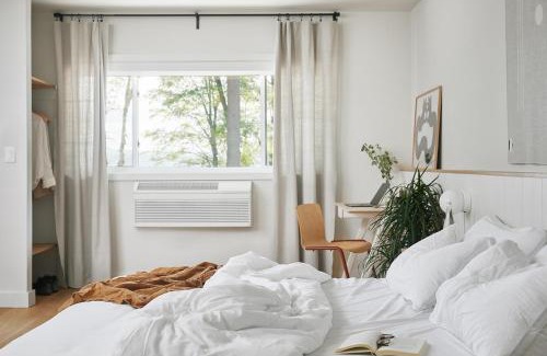 Calabogie Hotel | Somewhere Inn Calabogie