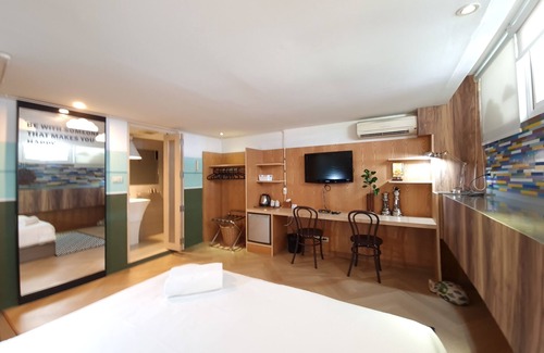Bang Rak House | Somewhere to Escape - Hometel