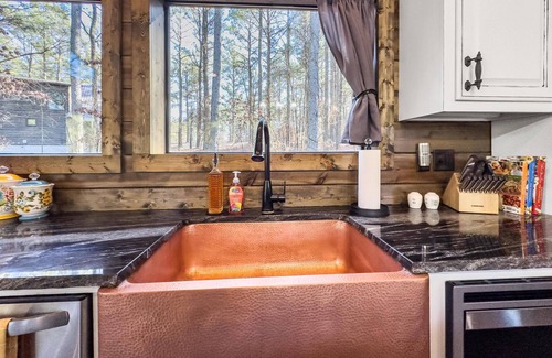 Hochatown Cabin | Somewhere With You -Features a hot tub & fire pit; accommodates 2 to 4 guests.