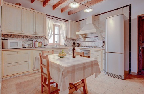 Llubi Villa | SON BURGUET - Beautiful finca with private pool and free Wifi in Llubí