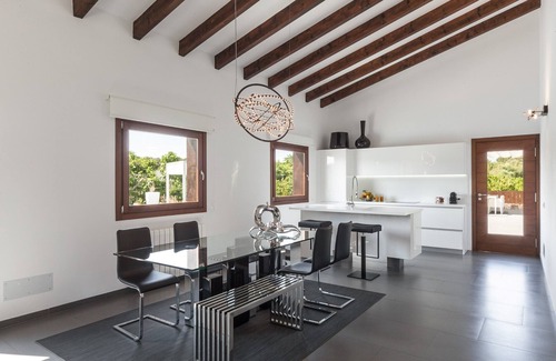 Llubi Villa | Son Calet 156 modern villa with private pool, garden, barbecue area and air-conditioning