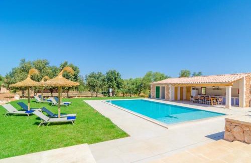 Campos Villa | Son Fadri