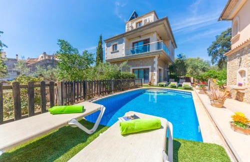 Maria de la Salut Villa | Son Monjo