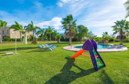 Maria de la Salut Villa | Son Perot