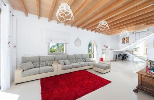 Maria de la Salut Villa | Son Perot