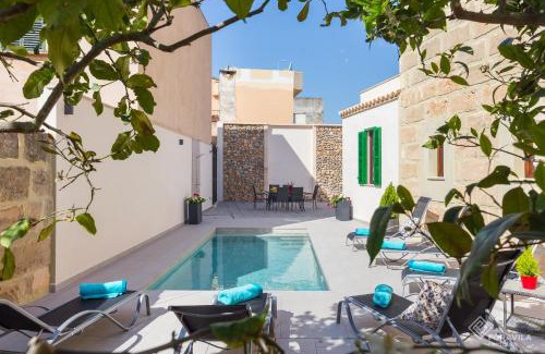 Ariany Villa | Son siurana