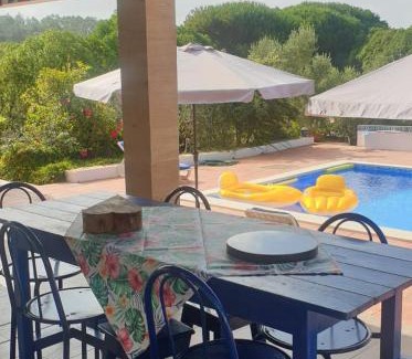 Sao Martinho do Porto Ski Chalet | Sondela Self Catering