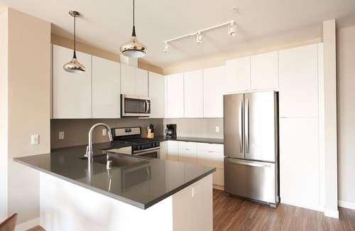 Downtown East Apartment | Sonder at East End | One-Bedroom Apartment w/Balcony