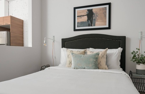 International District Apartment | Sonder at Penny Lane | One-Bedroom Apartment