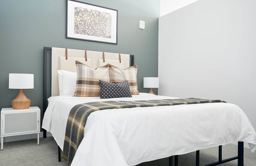 Uptown Apartment | Sonder at REVEL | One-Bedroom Apartment