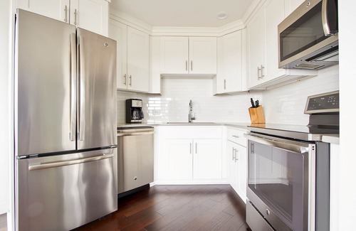 SoNo Apartment | Sonder Baltimore Place