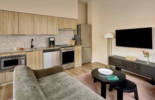 St. Lawrence Apartment | Sonder by Marriott Bonvoy The Nealon Apartments