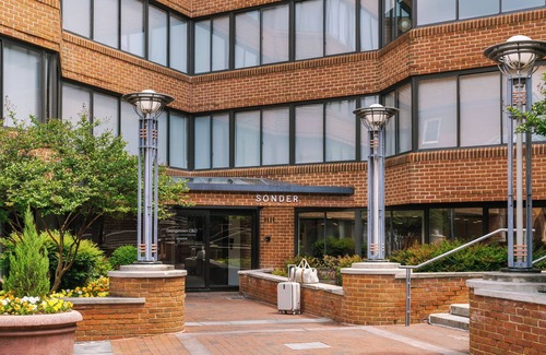 Georgetown Apartment | Sonder Georgetown C&O | One-Bedroom Apartment w/Peloton