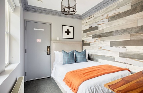Church and Wellesley Apartment | Sonder The Wellesley | Full Room