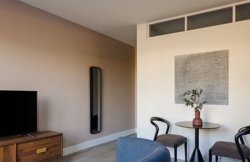 Truxton Circle Apartment | Sonder Vicino | One-Bedroom Apartment