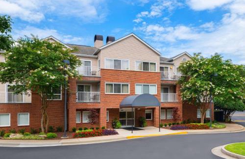 Alpharetta Hotel | Sonesta ES Suites Atlanta Alpharetta Windward