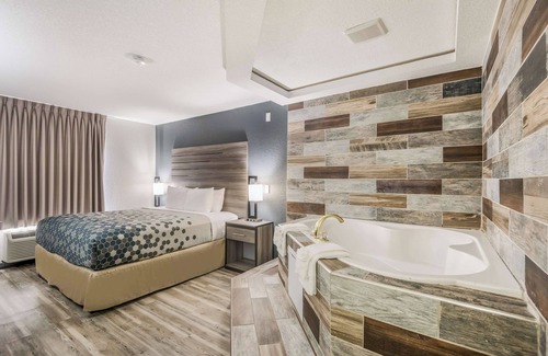 Lovington Hotel | Sonesta Essential Des Moines