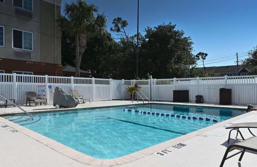 Clearwater Hotel | Sonesta Simply Suites Clearwater