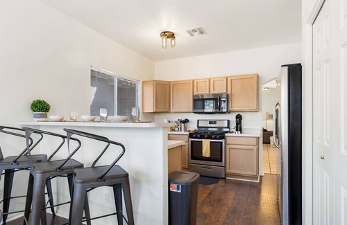 Continental Ranch House | Sonesta Tucson 3 Bedroom Home by RedAwning