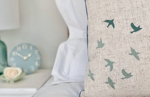 Leigh Cottage | Songbird Cottage, a luxury dog friendly hideaway - sleeps 5