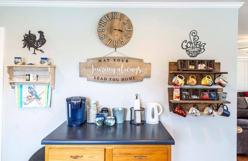 Waco House | Songbird Haven Cozy Country Getaway